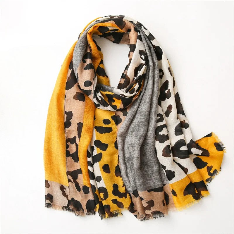 Chusta z haftem patchworkowym i frędzlami dla kobiet | Idealna na każdą porę roku