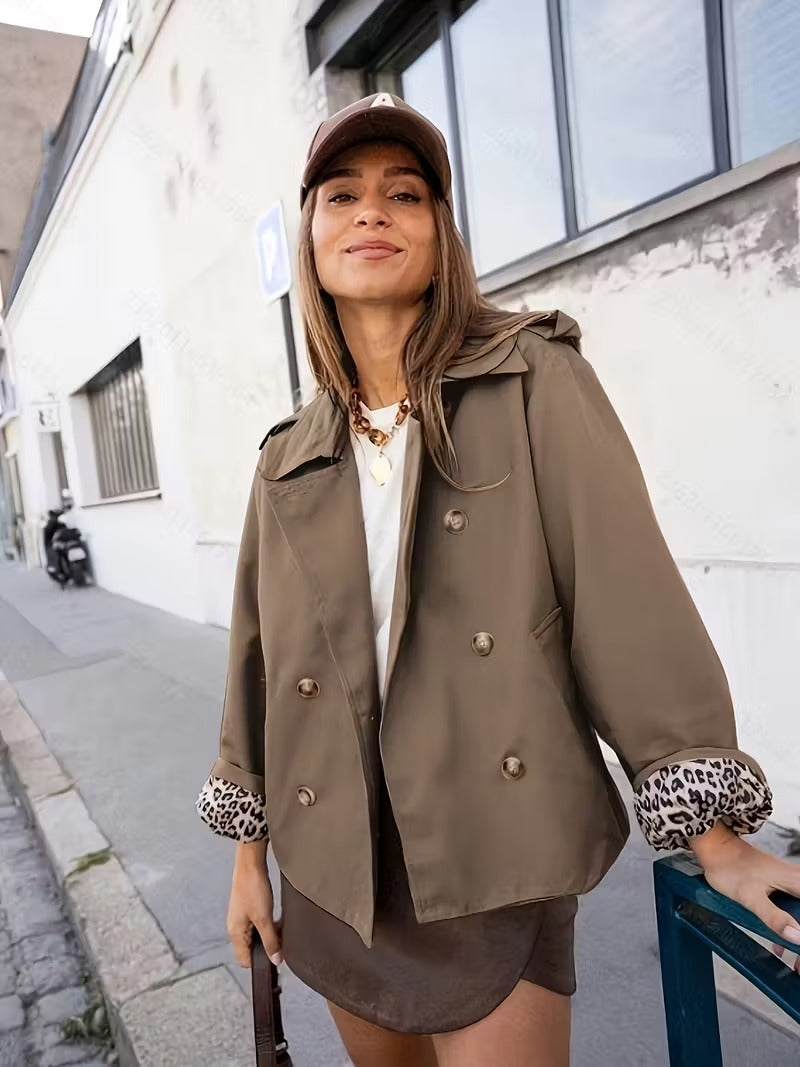 Płaszcz typu trench z wzorzystym podszewką dla kobiet | Idealny na przejściowy sezon